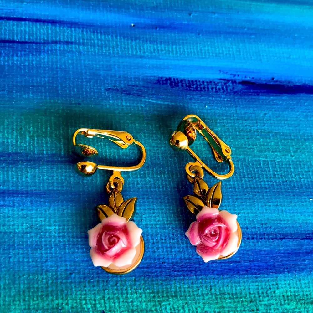 Vintage Porcelain pink Roses in gold base. Clip ons.